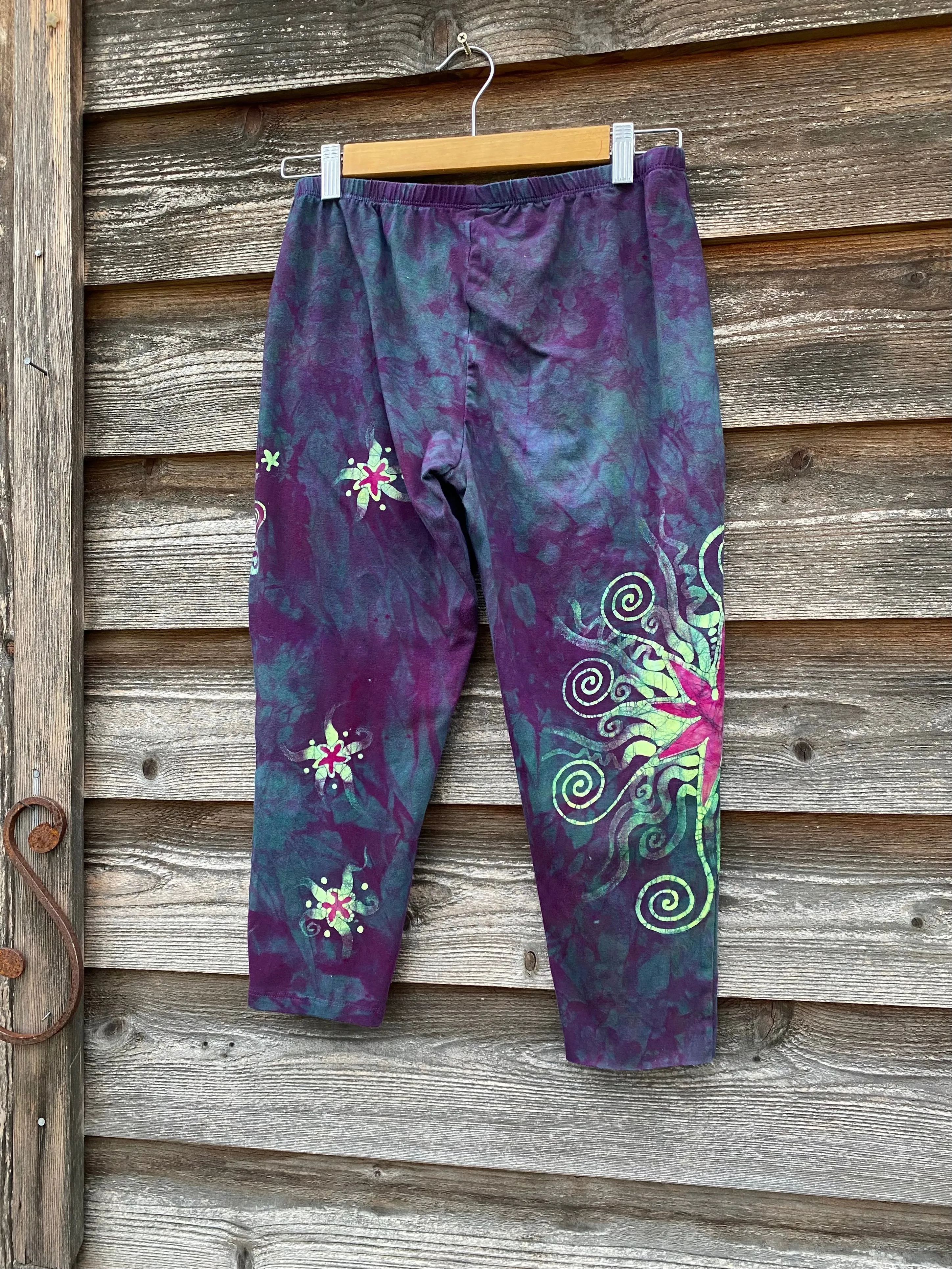 Teal Sunset Moon Sun Stars CAPRI Leggings - Size LARGE
