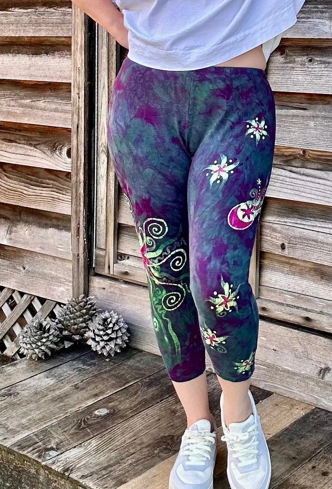 Teal Sunset Moon Sun Stars CAPRI Leggings - Size LARGE